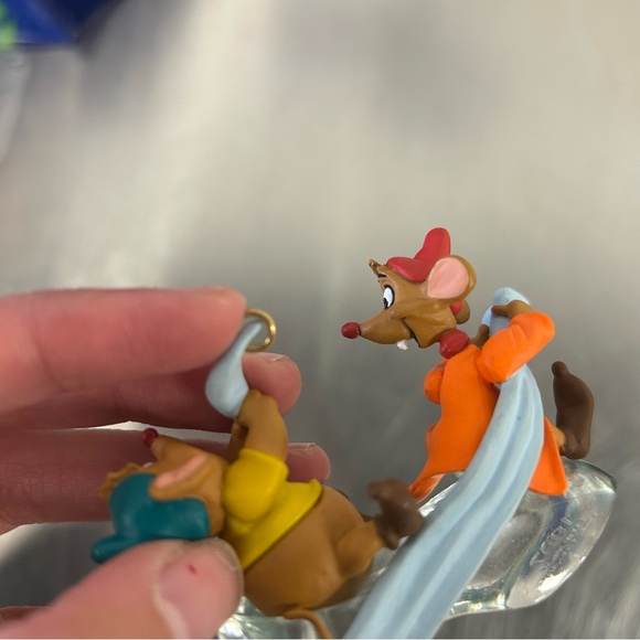 Hallmark Keepsake Disney Cinderella Jaq And Gus Ornament 1997 - Picture 7 of 9